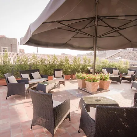 Dimora De Mauro Aparthotel 4*