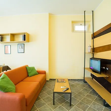Dimora De Mauro Aparthotel