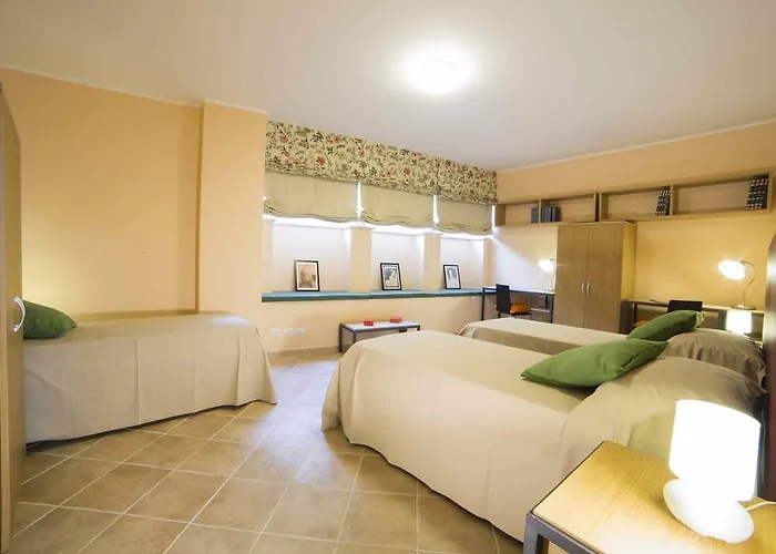 ディモーラ デ マウロ アパートホテル カターニア