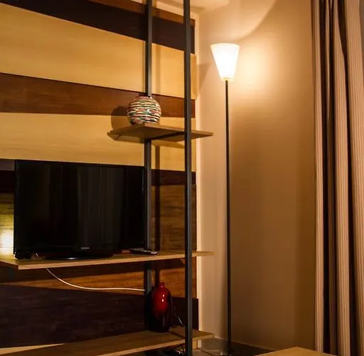 ディモーラ デ マウロ アパートホテル 4*