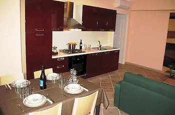 ディモーラ デ マウロ カターニア