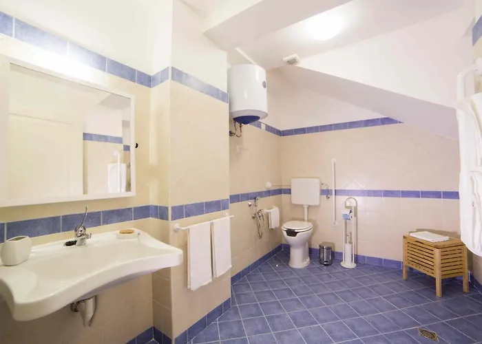 アパートホテル ディモーラ デ マウロ カターニア